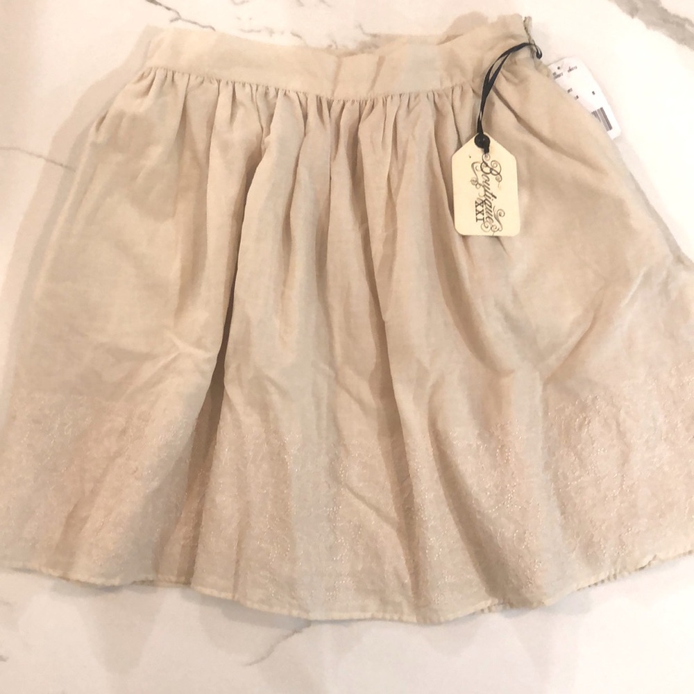 Vintage fully lined cream skirt